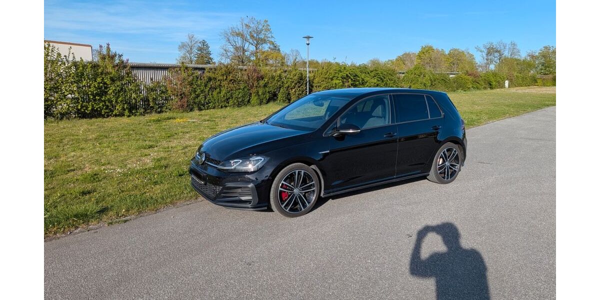 VW Golf 146.000 km 18.200 &euro; Rottenburg 84056