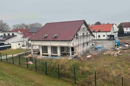 Haus Lünen - 5 Zimmer, 140 m&sup2;, 1.990&euro; | Angebot:24773467