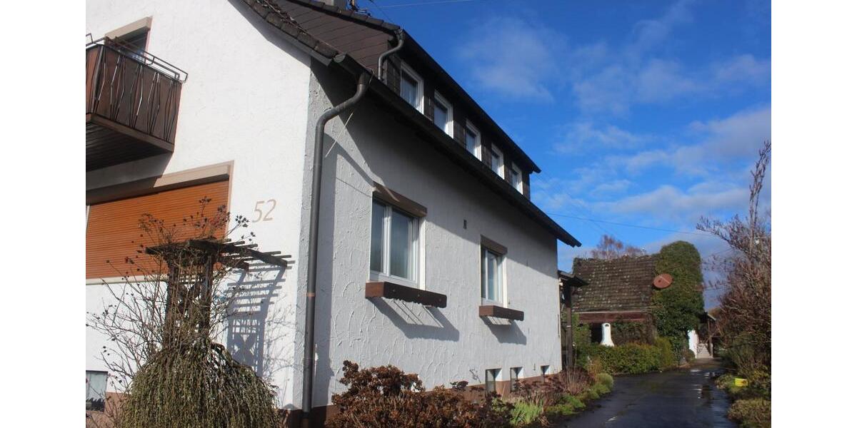 Einfamilienhaus Haigerloch - 8 Zimmer, 180 m&sup2;, 340.000&euro; | Angebot:25099207