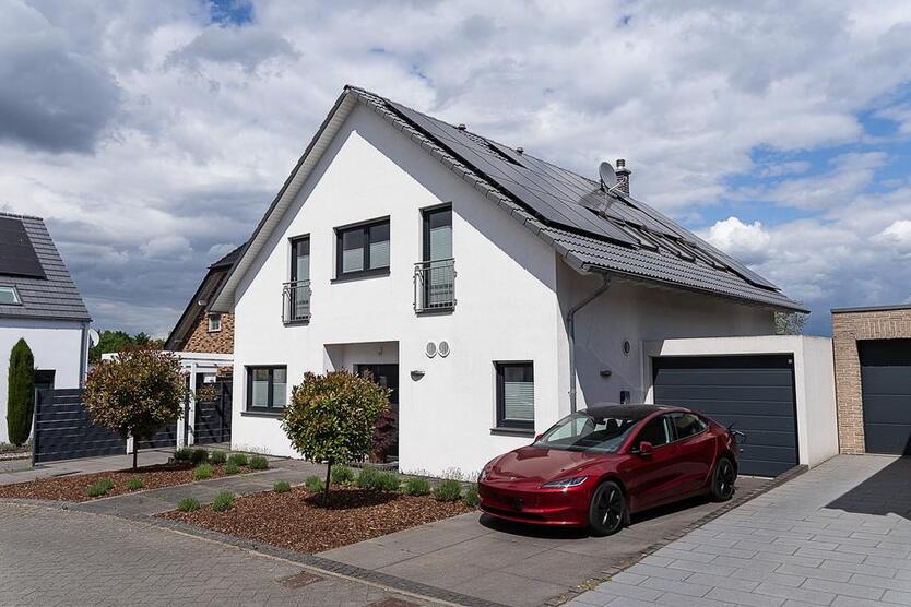 Einfamilienhaus freistehend