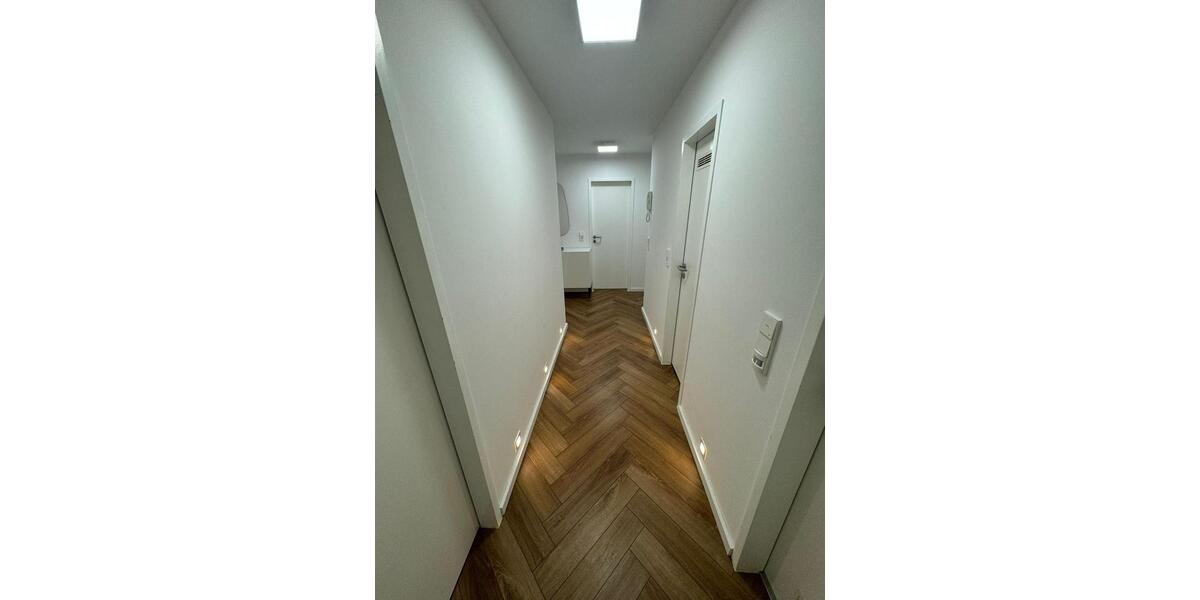 Terrassenwohnung Bergisch Gladbach Alt-Frankenforst - 3 Zimmer, 93 m&sup2;, 340.000&euro; | Angebot:26675337