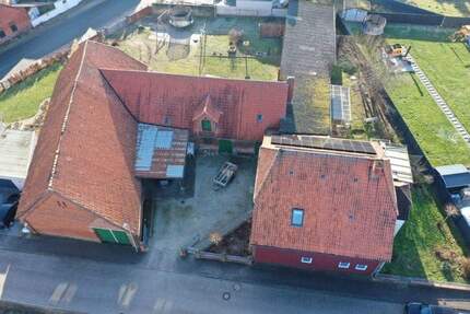 Haus Springe Gestorf - 8 Zimmer, 180 m&sup2;, 385.000&euro; | Angebot:24874641