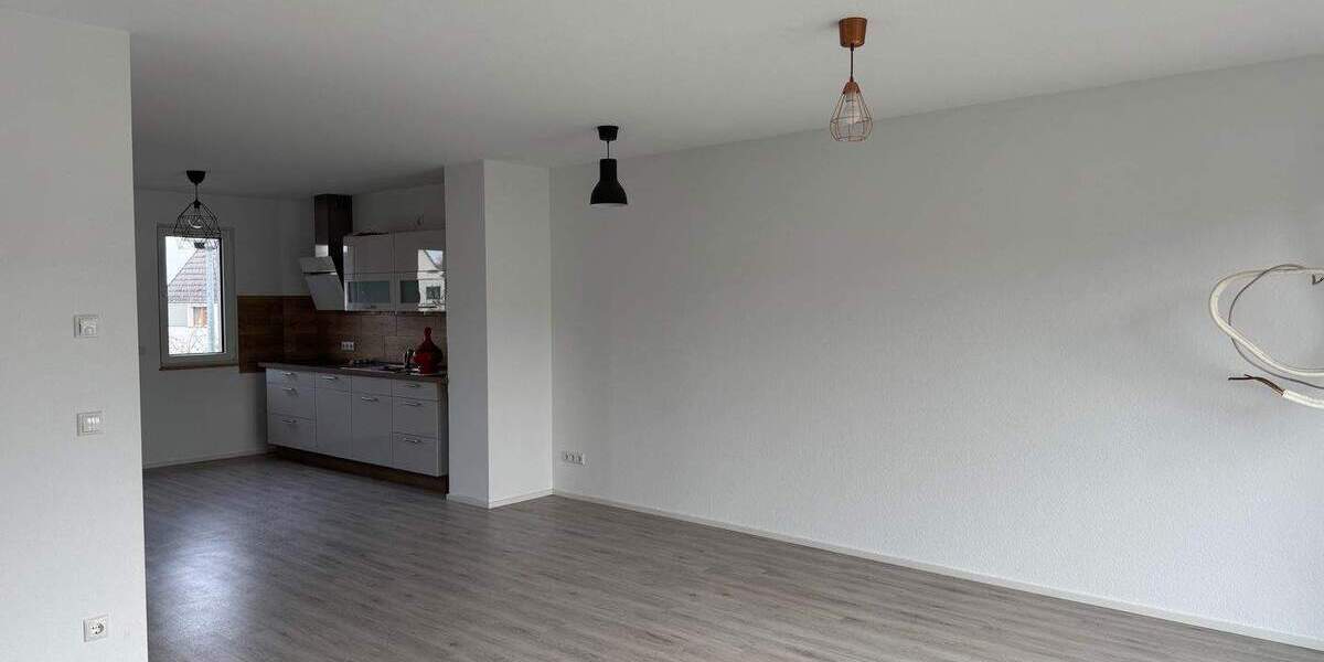 Etagenwohnung Mainz Mombach - 4 Zimmer, 135 m&sup2;, 660.000&euro; | Angebot:24027215