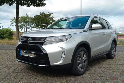 Suzuki Vitara 6.800 km 19.900 € Bergkamen 59192