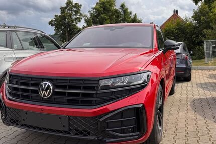 VW Touareg 4.500 km 79.950 &euro; Haag 91126