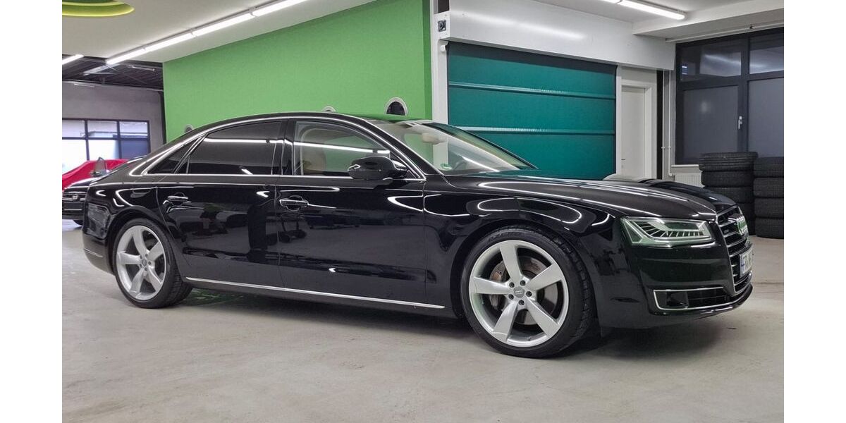 Audi A8 305.000 km 20.890 &euro; Freiburg im Breisgau 79110