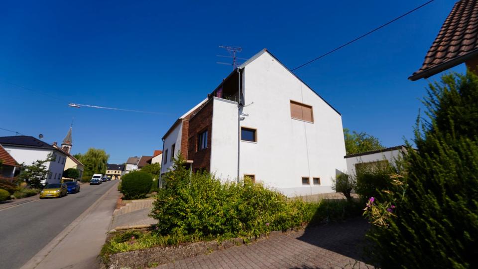 Mehrfamilienhaus, Wohnhaus Heusweiler - 8 Zimmer, 209 m&sup2;, 270.000&euro; | Angebot:27285435