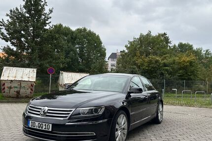 VW Phaeton 149.780 km 26.490 € Dresden 01169