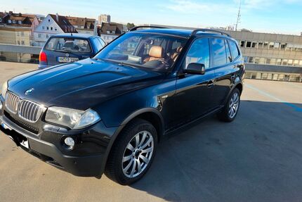 BMW X3 330.000 km 5.000 &euro; Heilbronn 74080