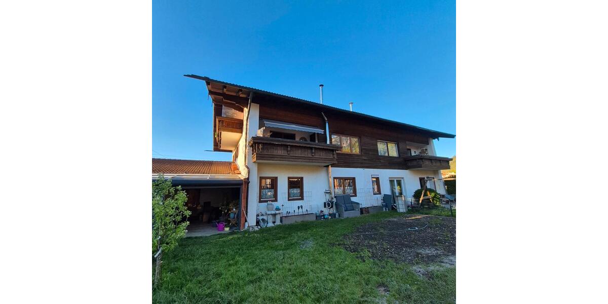 Etagenwohnung Staudach-Egerndach Egerndach - 4 Zimmer, 100 m&sup2;, 1.200&euro; | Angebot:26399578