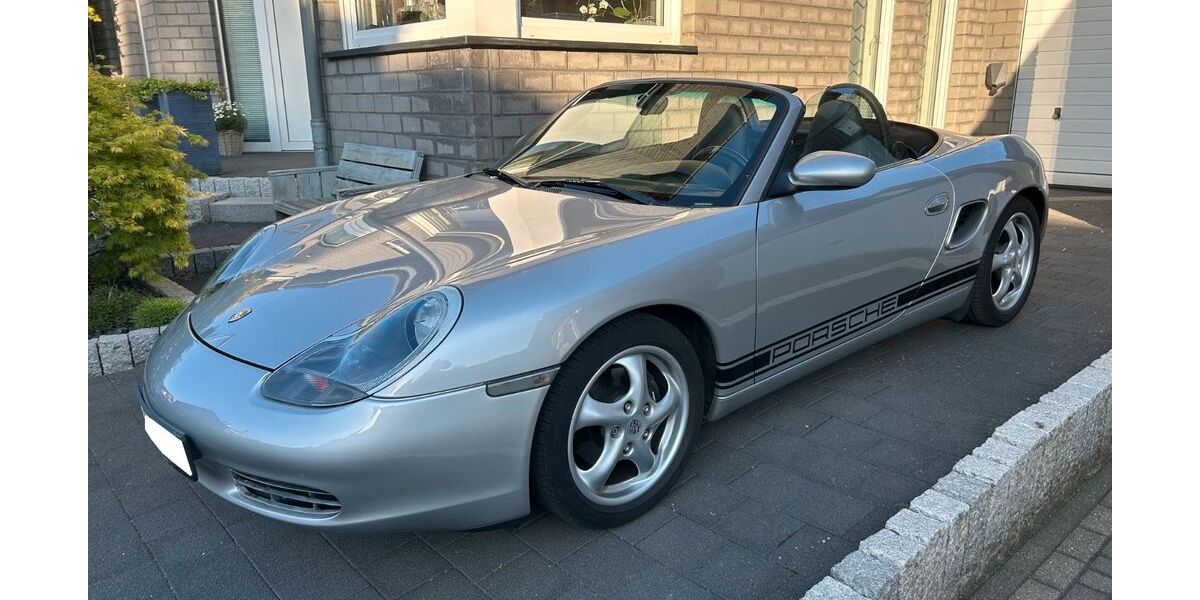 Porsche Boxster 82.000 km 19.986 &euro; Aachen 52080