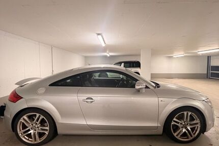 Audi TT 209.000 km 9.900 &euro; Hamburg 21031