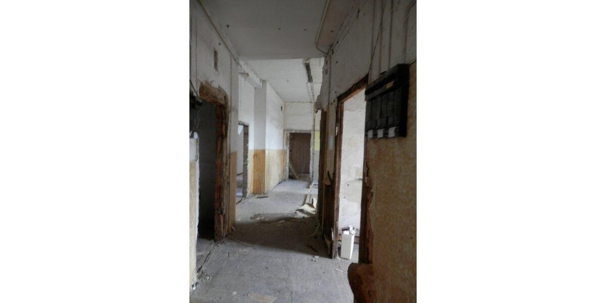 Einfamilienhaus Doberlug-Kirchhain Kirchhain - 10 Zimmer, 200 m&sup2;, 60.000&euro; | Angebot:27225646
