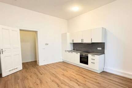 Wohnung zum Mieten in Berlin 1.200 € 60 m² 1 zimmer