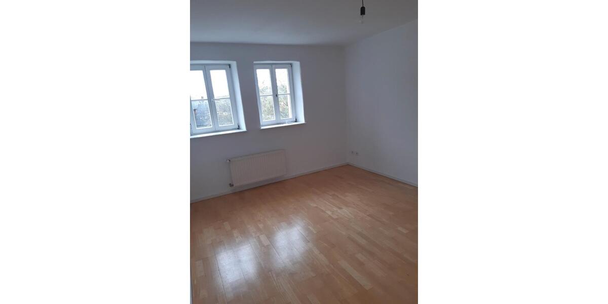 Etagenwohnung Saarburg - 5 Zimmer, 105 m&sup2;, 900&euro; | Angebot:26311752