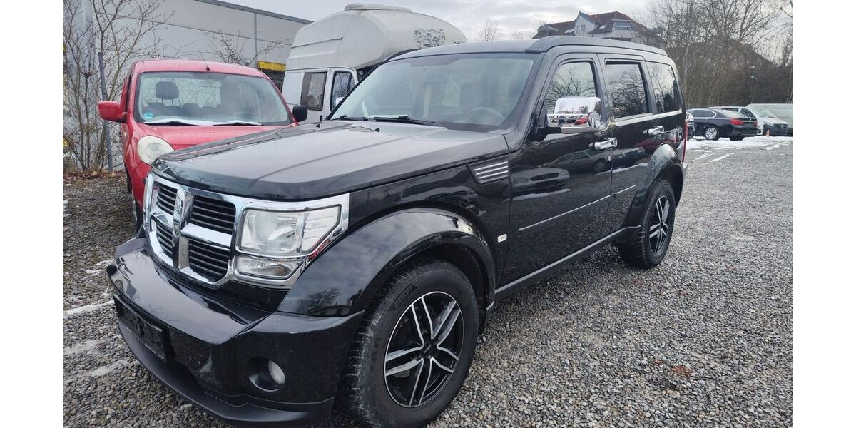 Dodge Nitro 265.000 km 3.990 &euro; weinstadt 71384