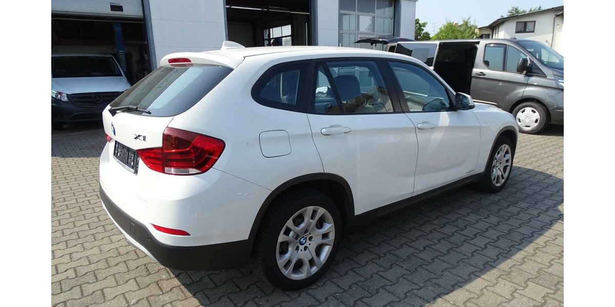 BMW X1 1.8l i sDrive, Steptronic, Sitzheizung, PDC hin 154.921 km 8.490 &euro; Rodgau 63110