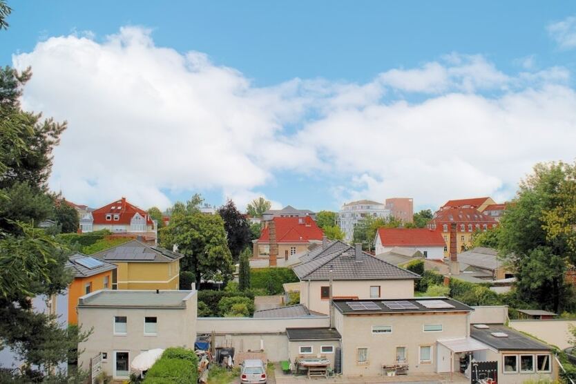 Dresden - Seniorengerechte Wohnung mit 2 Balkone 2 zimmer