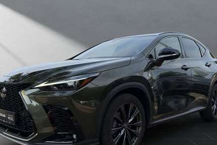 Lexus NX 450h+ 16.390 km 51.990 &euro; Wesel 46485