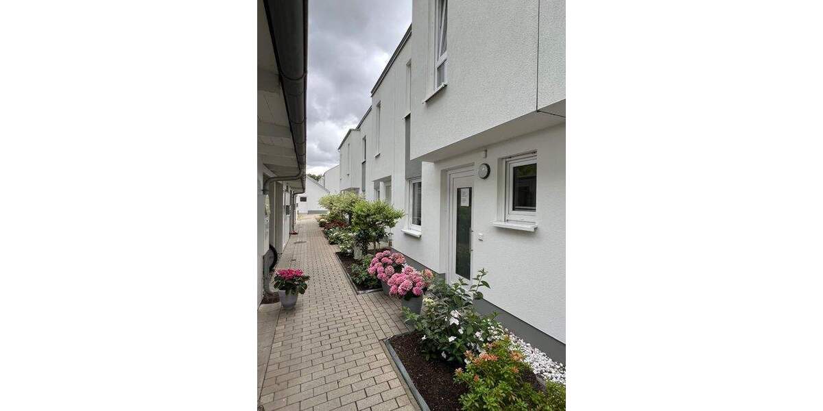 Reihenmittelhaus Greifswald Eldena - 5 Zimmer, 135 m&sup2;, 1.450&euro; | Angebot:25663493