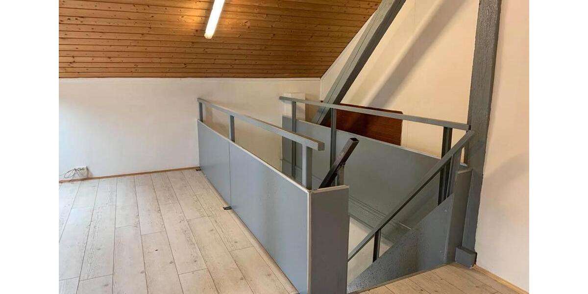 Einfamilienhaus Hanhofen - 5 Zimmer, 140 m&sup2;, 1.200&euro; | Angebot:26695309