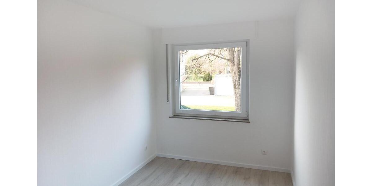 Erdgeschoßwohnung Bad Oeynhausen Dehme - 3 Zimmer, 72 m&sup2;, 590&euro; | Angebot:25574474