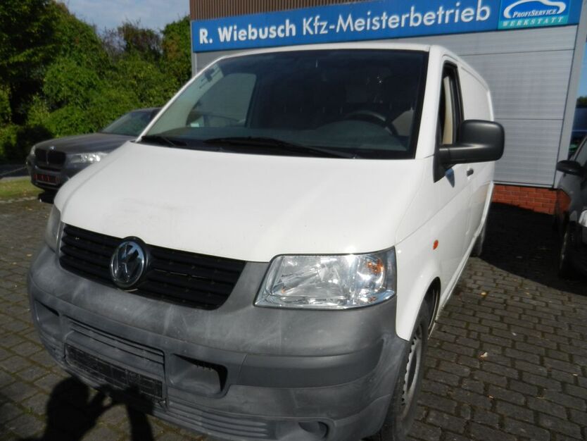 VW T5 Transporter 211.595 km 5.990 € Ebersdorf 27432