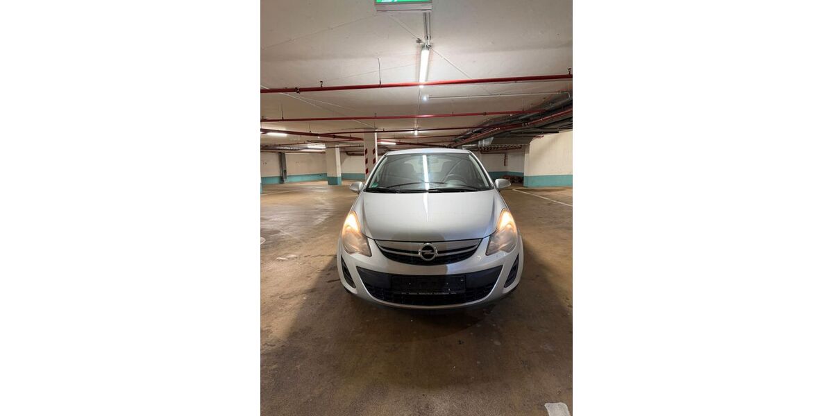Opel Corsa 127.791 km 2.750 &euro; frankfurt am main 65936