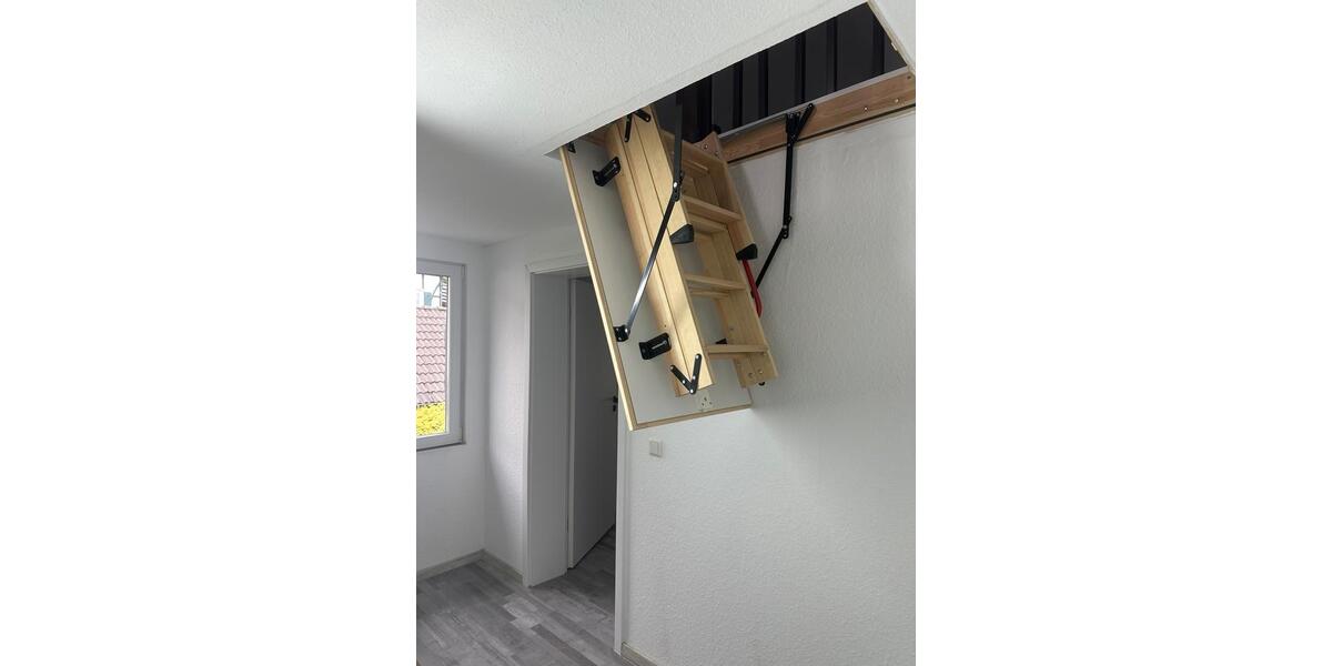 Einfamilienhaus Wiehl - 3 Zimmer, 100 m&sup2;, 1.000&euro; | Angebot:26515215