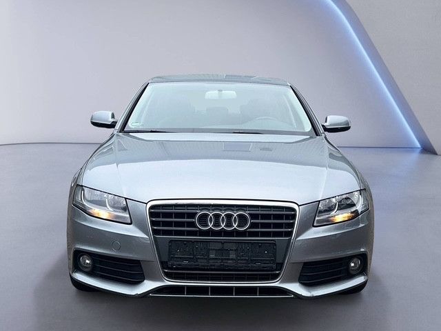 Audi A4 99.000 km 8.600 &euro; Ahrensburg 22926
