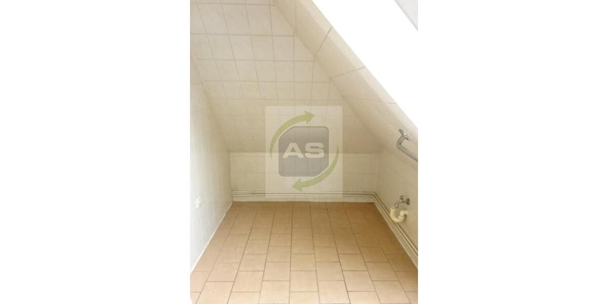 Dachgeschoßwohnung Wilkau-Haßlau Haßlau - 3 Zimmer, 50 m&sup2;, 349&euro; | Angebot:26134443