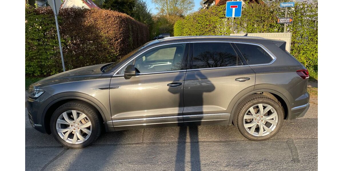 VW Touareg 73.000 km 53.000 &euro; Ahrensburg 22926