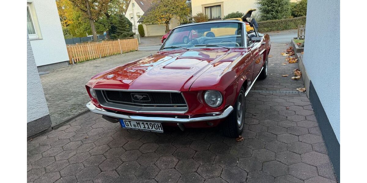Ford Mustang 66.000 km 54.000 &euro; Werther 33824