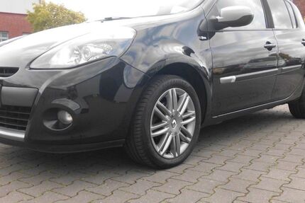 Renault Clio 97.500 km 7.350 &euro; Gescher 48712
