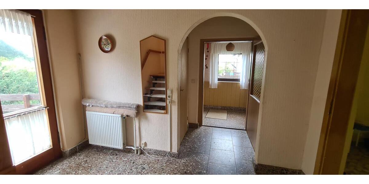 beziehbares Einfamilienhaus in ruhiger Dorflage nahe Hermsdorf, Preis VB - Einfamilienhaus Stadtroda | Angebot:27156293