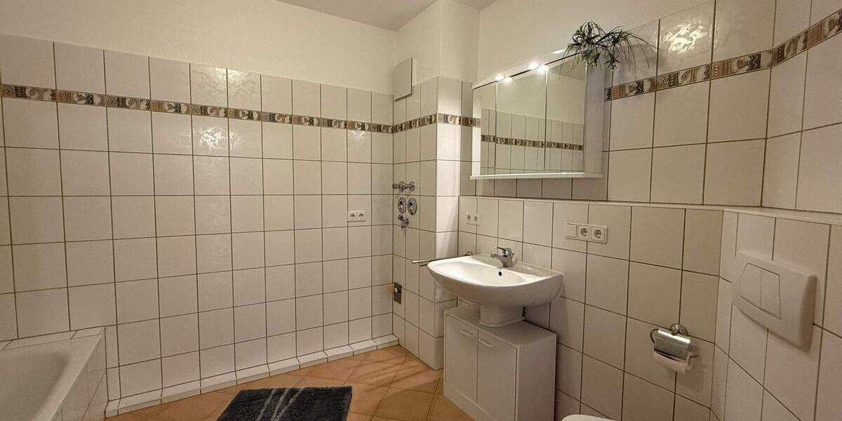 Etagenwohnung Göttingen Geismar - 4 Zimmer, 95 m&sup2;, 1.190&euro; | Angebot:25387151