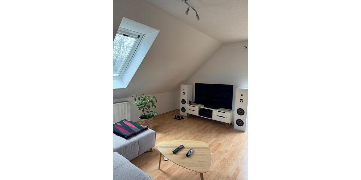 Dachgeschoßwohnung Burglengenfeld - 2 Zimmer, 74 m&sup2;, 720&euro; | Angebot:25539735