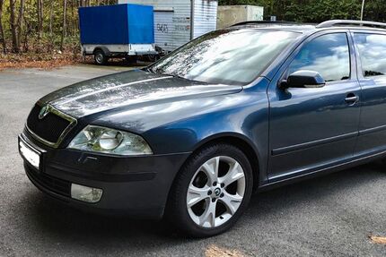 Skoda Octavia 247.500 km 2.900 &euro; Dortmund 44267