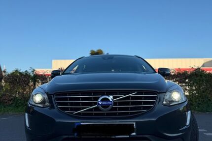 Volvo XC60 145.000 km 17.900 &euro; Hamburg 22459