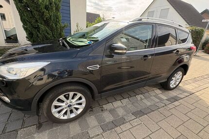 Ford Kuga 130.500 km 8.475 &euro; Viersen 41748