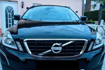 Volvo XC60 193.280 km 8.500 &euro; Neuhäusel 56335