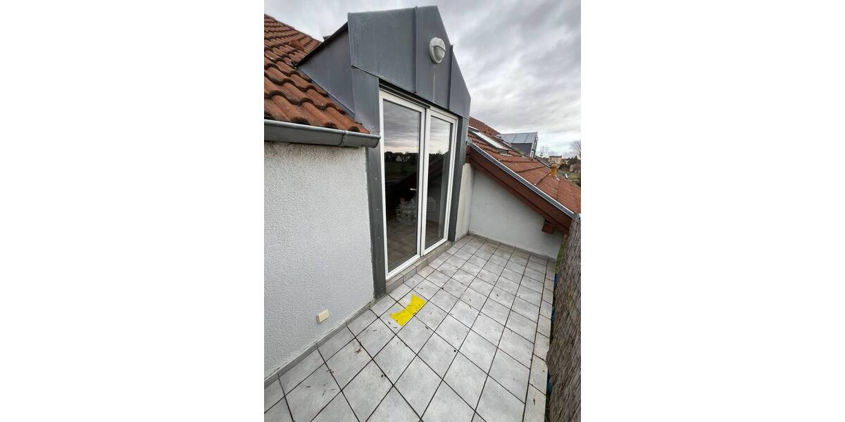 Etagenwohnung Kabelsketal Schwoitsch - 3 Zimmer, 75 m&sup2;, 110.000&euro; | Angebot:25671518