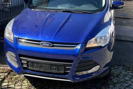 Ford Kuga 90.000 km 9.900 &euro; Göppingen 73033
