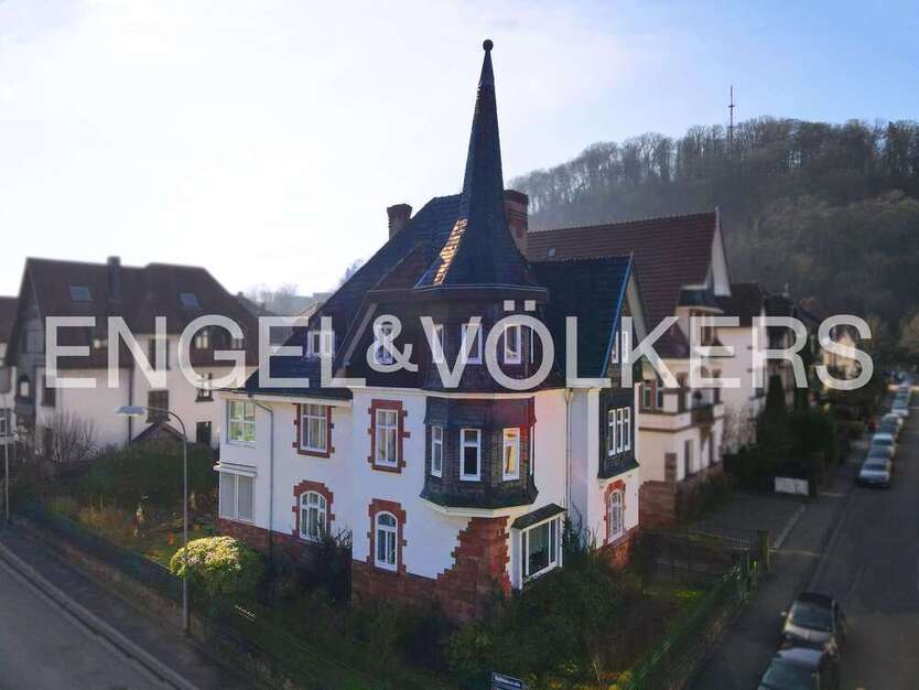 Haus zum Kaufen in Saarbrücken 1.090.000 € 336 m²