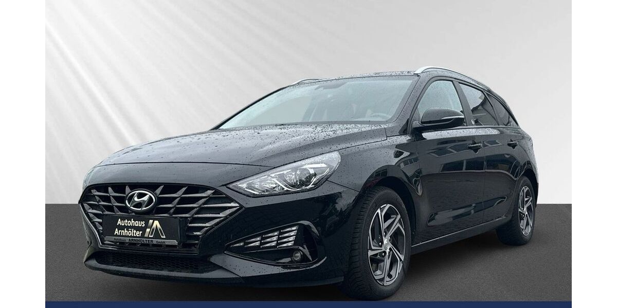 Hyundai i30 52.121 km 15.980 &euro; Berlin 13581