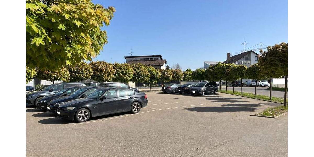 Gewerbeobjekt Weißenhorn - 8 Zimmer, 213 m&sup2;, 1.900&euro; | Angebot:24450598