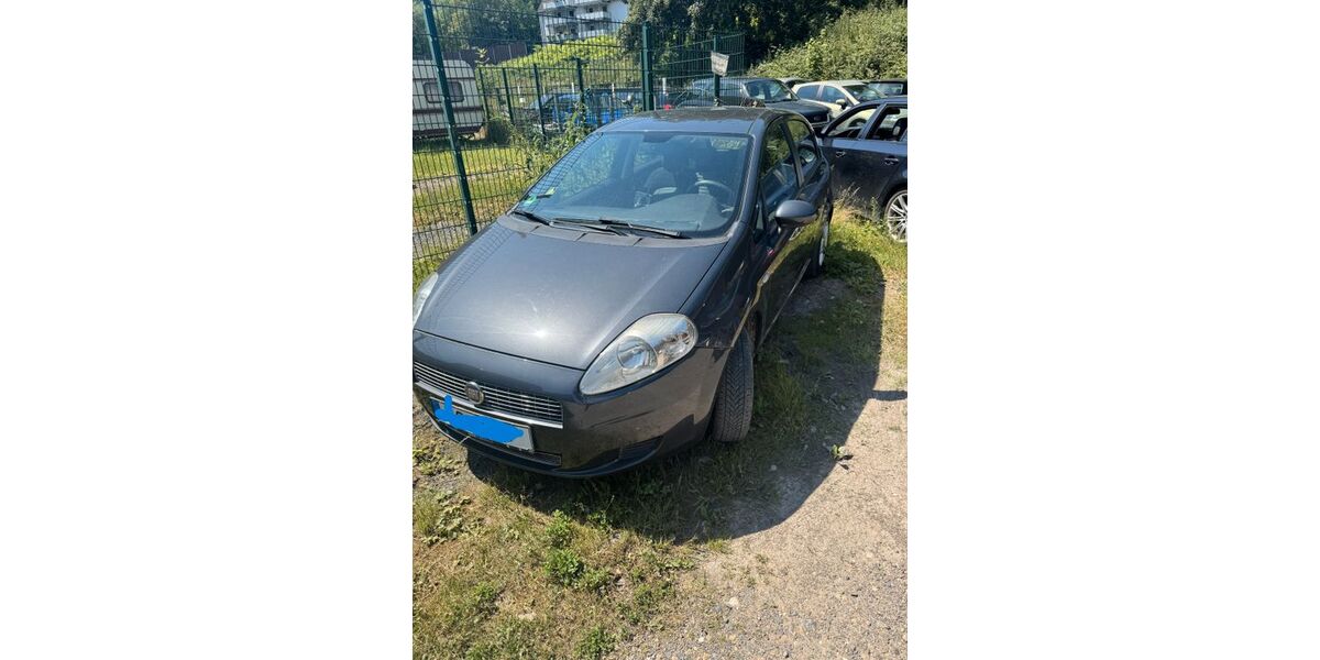 Fiat Punto 165.000 km 2.500 &euro; Remscheid 42855