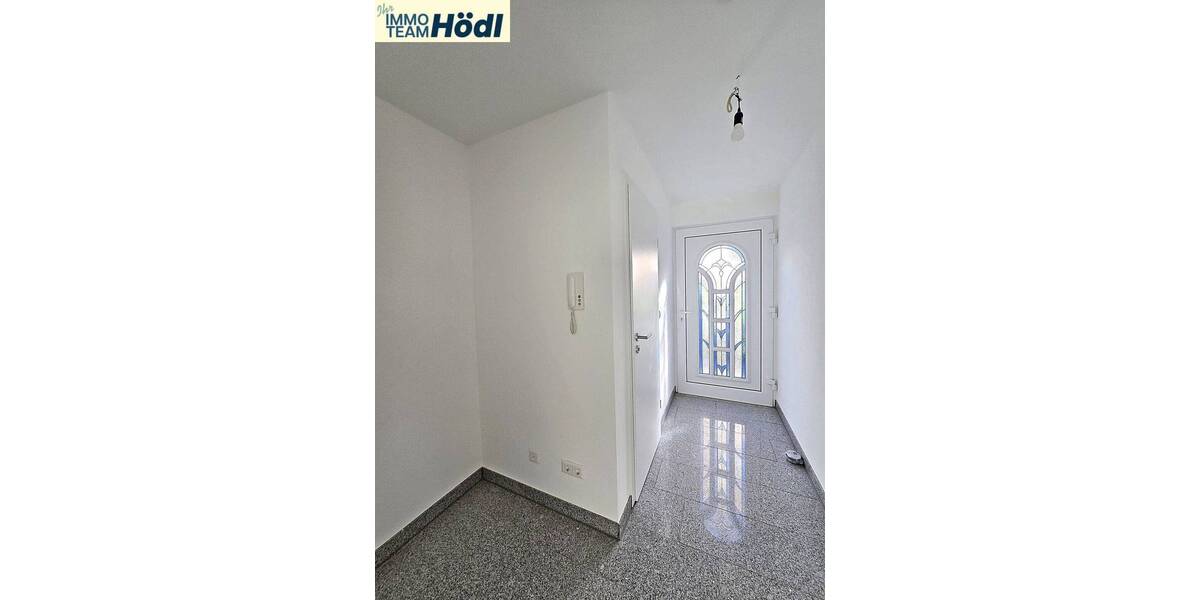 Reihenendhaus Reutlingen Innenstadt - 5 Zimmer, 112 m&sup2;, 1.600&euro; | Angebot:26543131