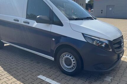 Mercedes-Benz Vito 59.800 km 16.900 € Essen 45356