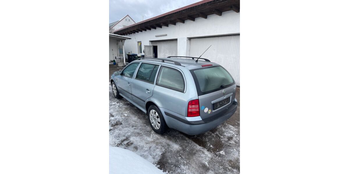 Skoda Octavia 201.800 km 1.550 &euro; Forchheim 91301